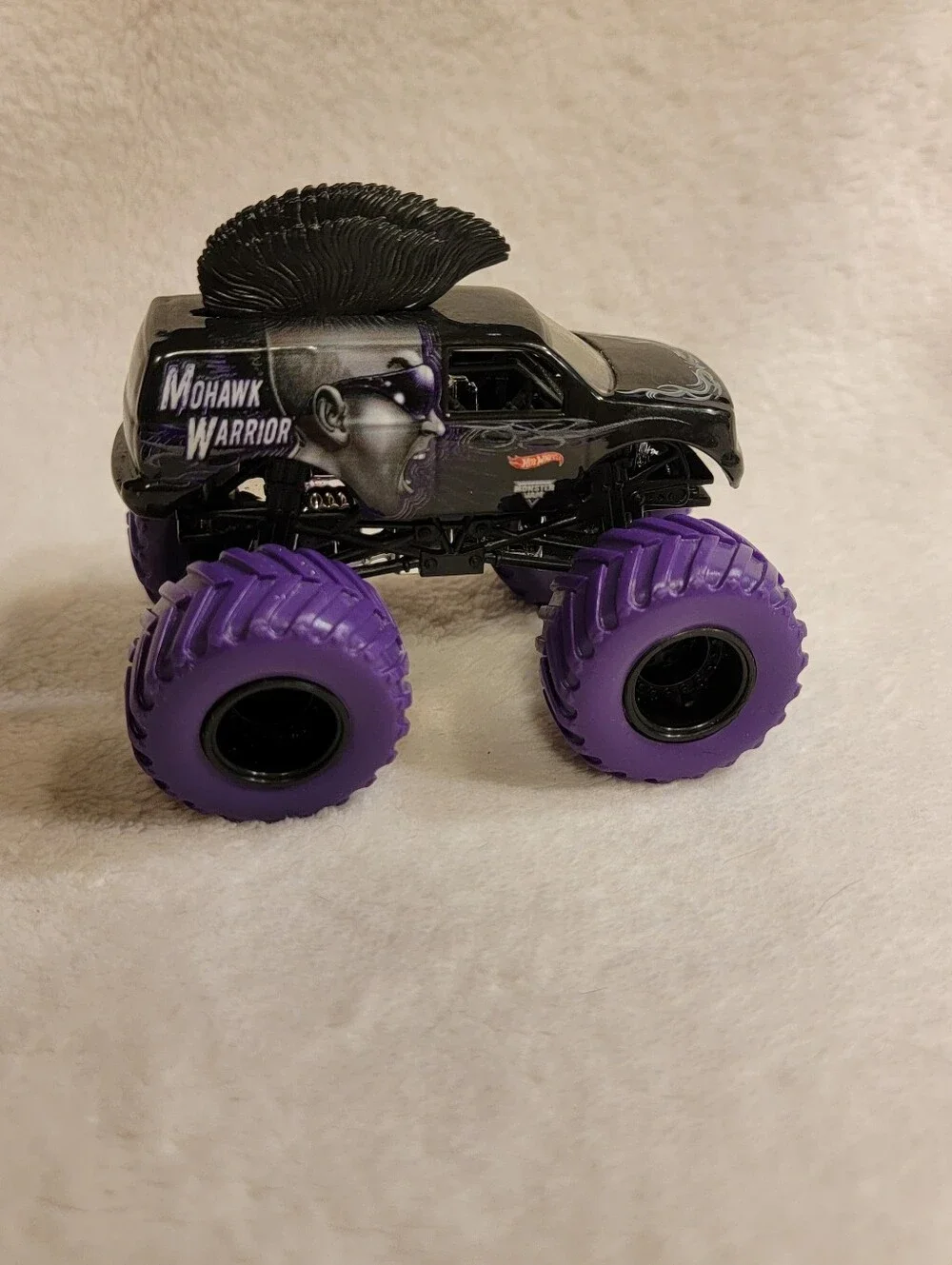 Hot Wheels Monster Jam Black Purple Mohawk Warrior Diecast Truck 1:64